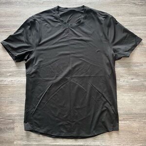 Lululemon Athletica Black Short Sleeve Tee